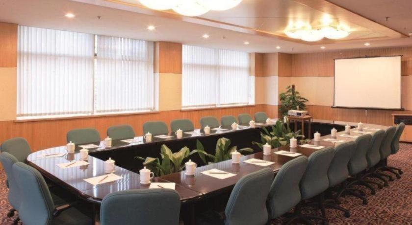 Tian Cheng Hotel Jin Jiang Σανγκάη Εξωτερικό φωτογραφία